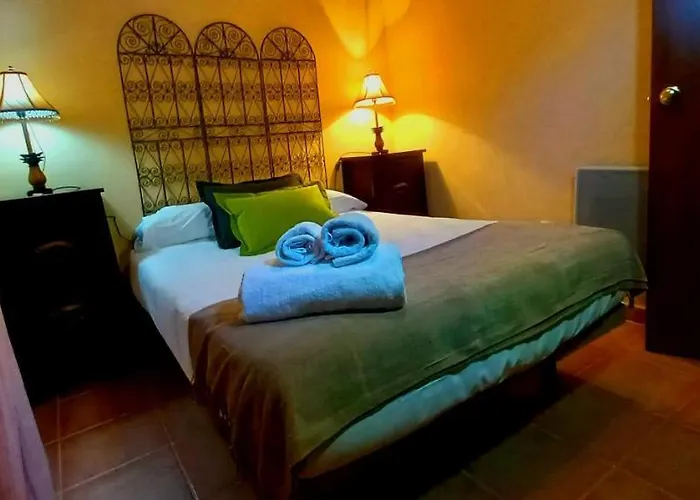 Rural La Solana, A 12 Kilometros De En Plena Sierra, Con Piscina Ferienhaus Córdoba